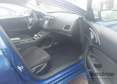 2015 Chrysler 200 Limited z USA, uszkodzony, nr VIN 1C3CCCAB8FN707577